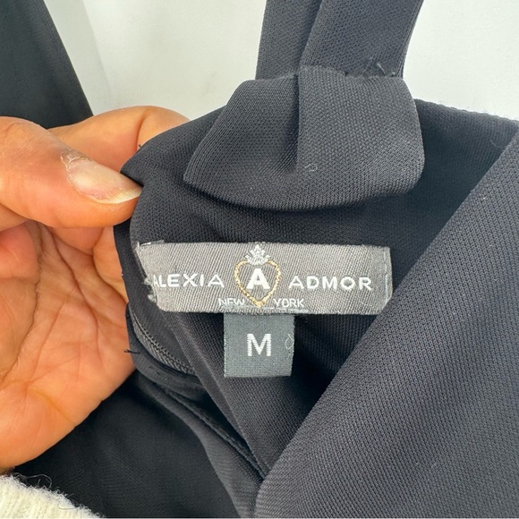 Alexia Admor Black and Blue Sheath Cocktail Dress M - Picture 6 of 8